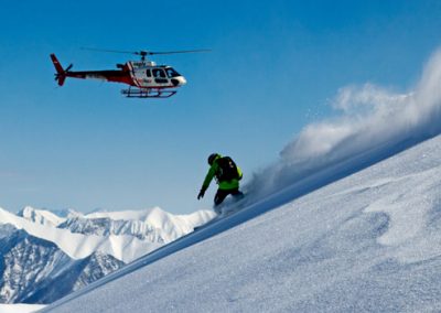 Helico & skier